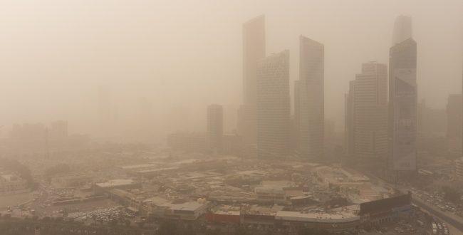 הסופות נמשכות כארבעה חודשים בשנה. צילום: רויטרס